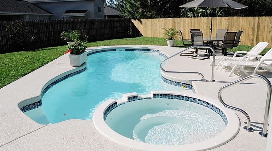 ارزانترین راه ساخت استخر در ویلا شمال