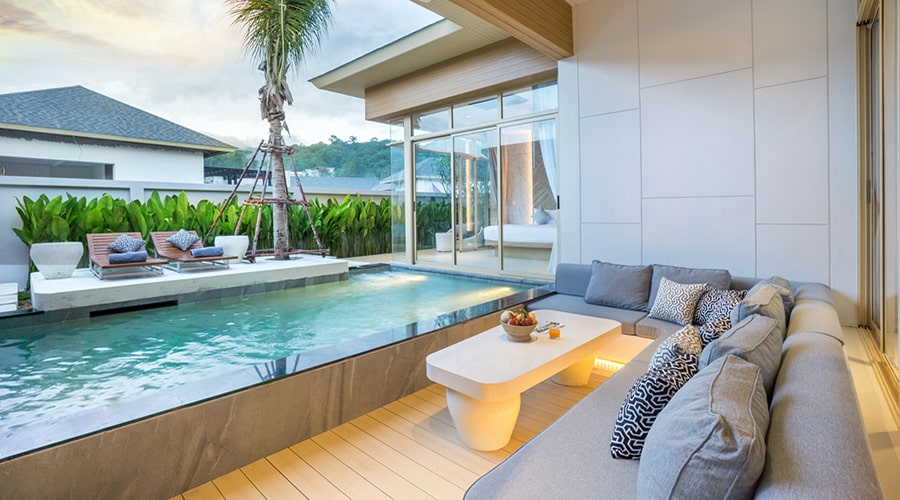 15 مدل استخر خانگی مدرن در حیاط ویلاهای امروزی