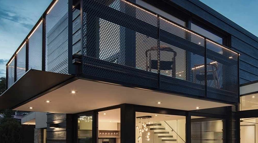 بهترین درب و پنجره برای ویلای شمال