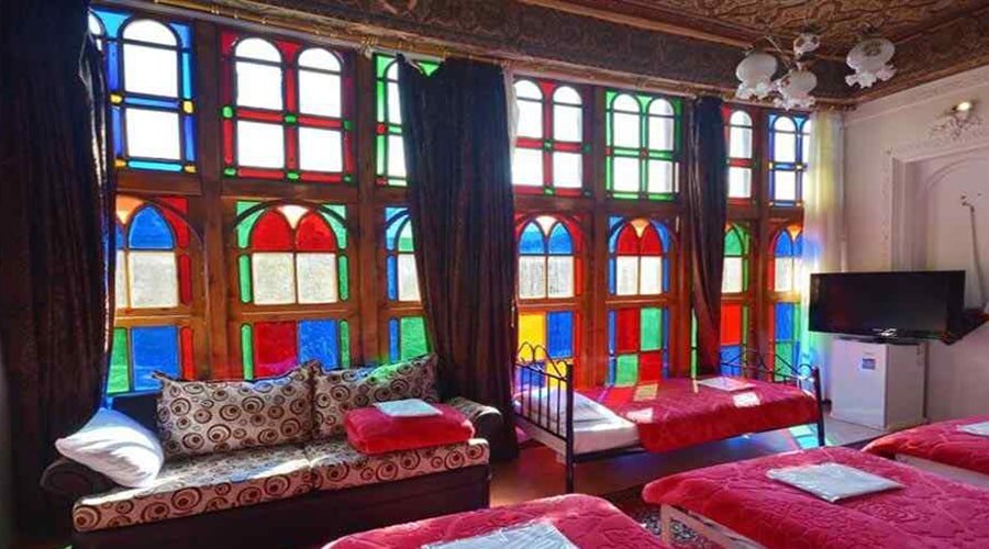 هاستل‌ها و اقامتگاه‌های کوچک در دل مازندران | سفر به مازندران