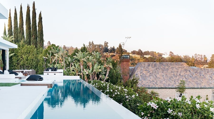 ساخت استخر در نوشهر + ایده‌های مقرون به صرفه و جذاب