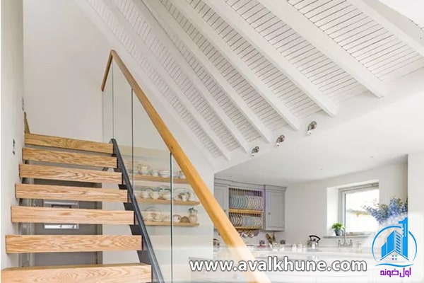 تمرکز بر سقف در بازسازی ویلای چمستان