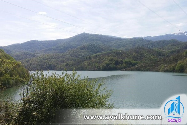 جاذبههای دیدنی دریاچه لفور جاذبههای دیدنی دریاچه لفور