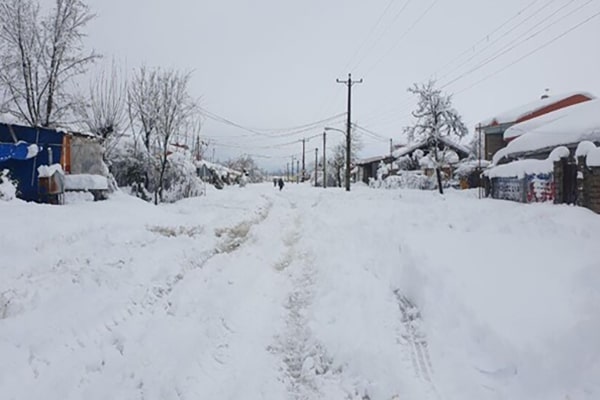 پوشش ریزش سقف ناشی از برف سنگین