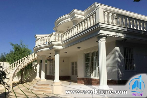 اهمیت راهپله در فضای داخلی ویلا