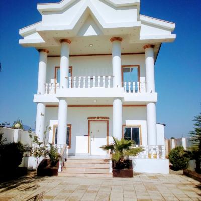 خرید ویلا دوبلکس جنگلی