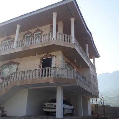 ویلا تریبلکس در منطقه کوهستانی لاویج