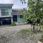 ویلا نیم پیلوت با زمین بزرگ