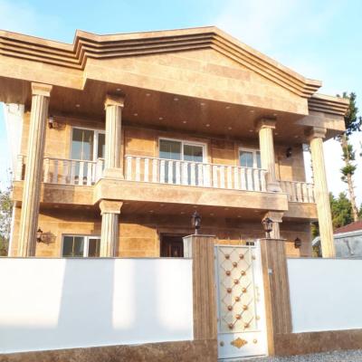 ویلا جنگلی نزدیک شهر نور