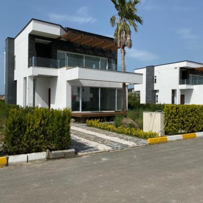 ویلا شهرکی برند در منطقه نور