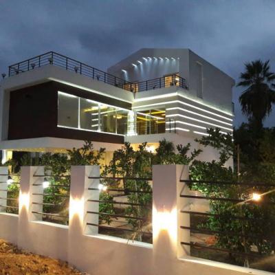 ویلا مدرن جنگلی لوکیشن عالی