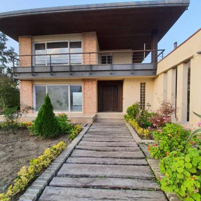 ویلا دوبلکس نزدیک به دریا