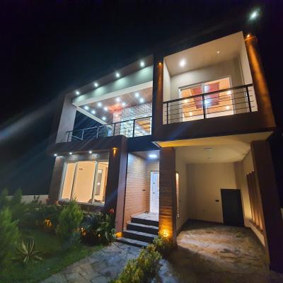 ویلا جنگلی با ویو ساحل و دریا