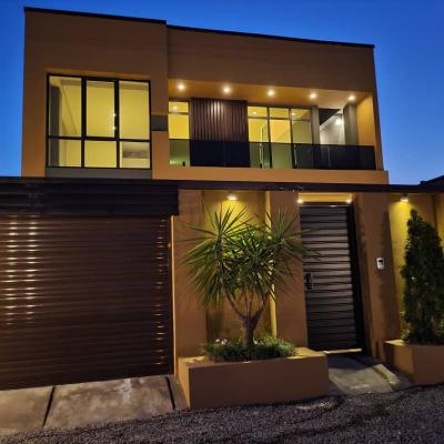 نما مدرن خاص در سرخرود