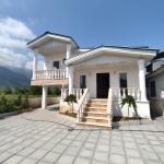 خرید ویلا نیم پیلوت شهرکی با ویو عالی