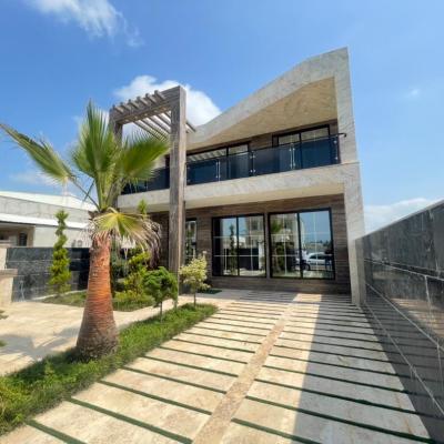 ویلا مدرن لوکس در رزک