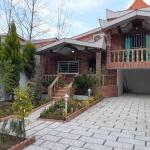 ویلا نیم پیلوت باغی سنددار