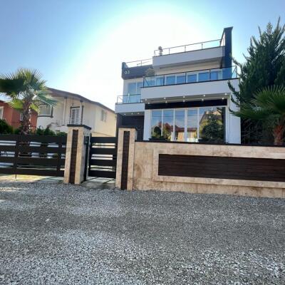 خرید ویلا لاکچری در لتینگان