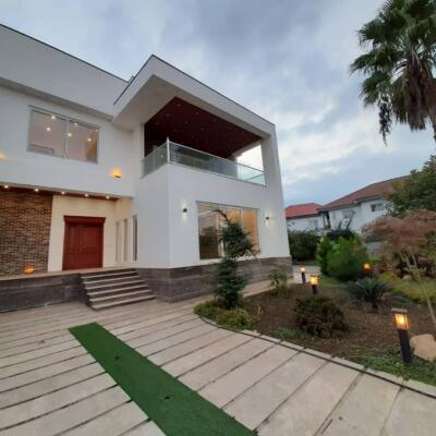 خرید ویلا مدرن جنگلی در نور