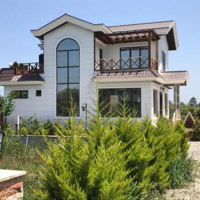 خرید ویلا استخردار چالوس