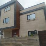 ویلا تریبلکس چسبیده به جنگل