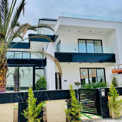خانه ویلایی لوکس ساحلی محمودآباد