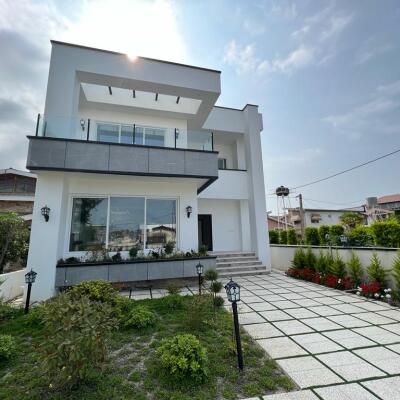 ویلا مستقل دو نبش در ونوش