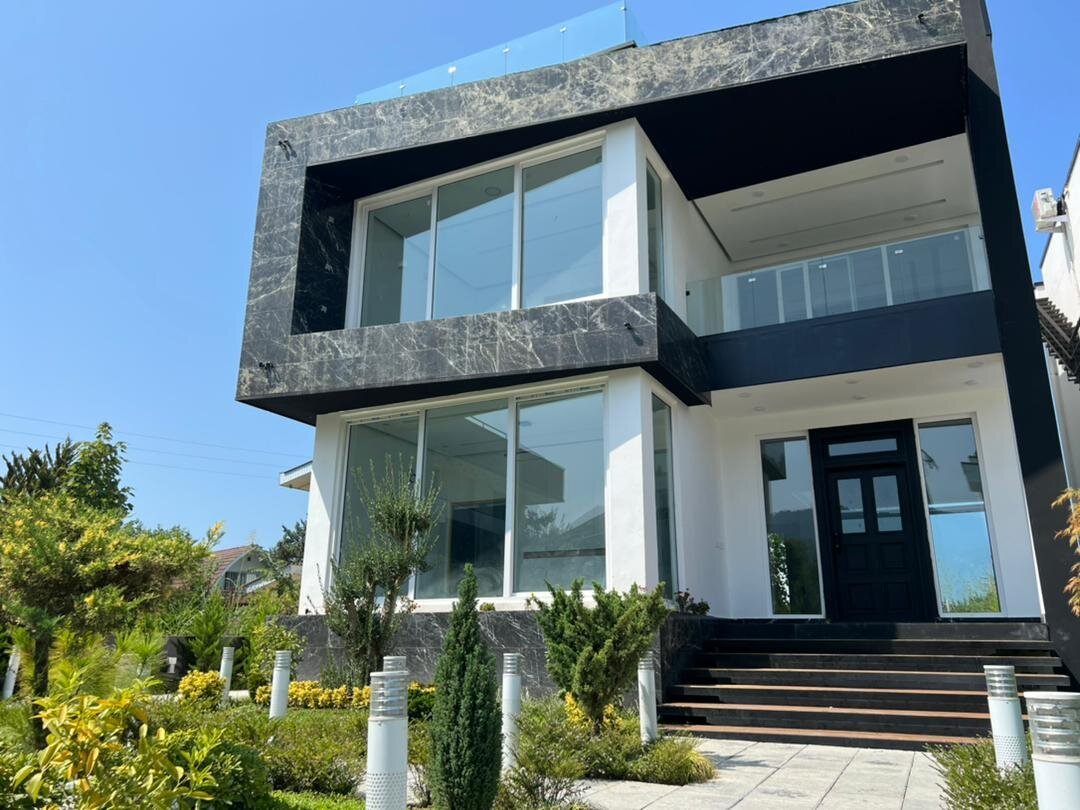 فروش ویلا استخردار در شهر برند