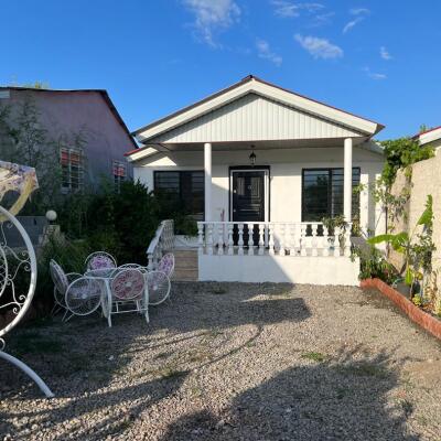 ویلا فلت با زمین 200 متری