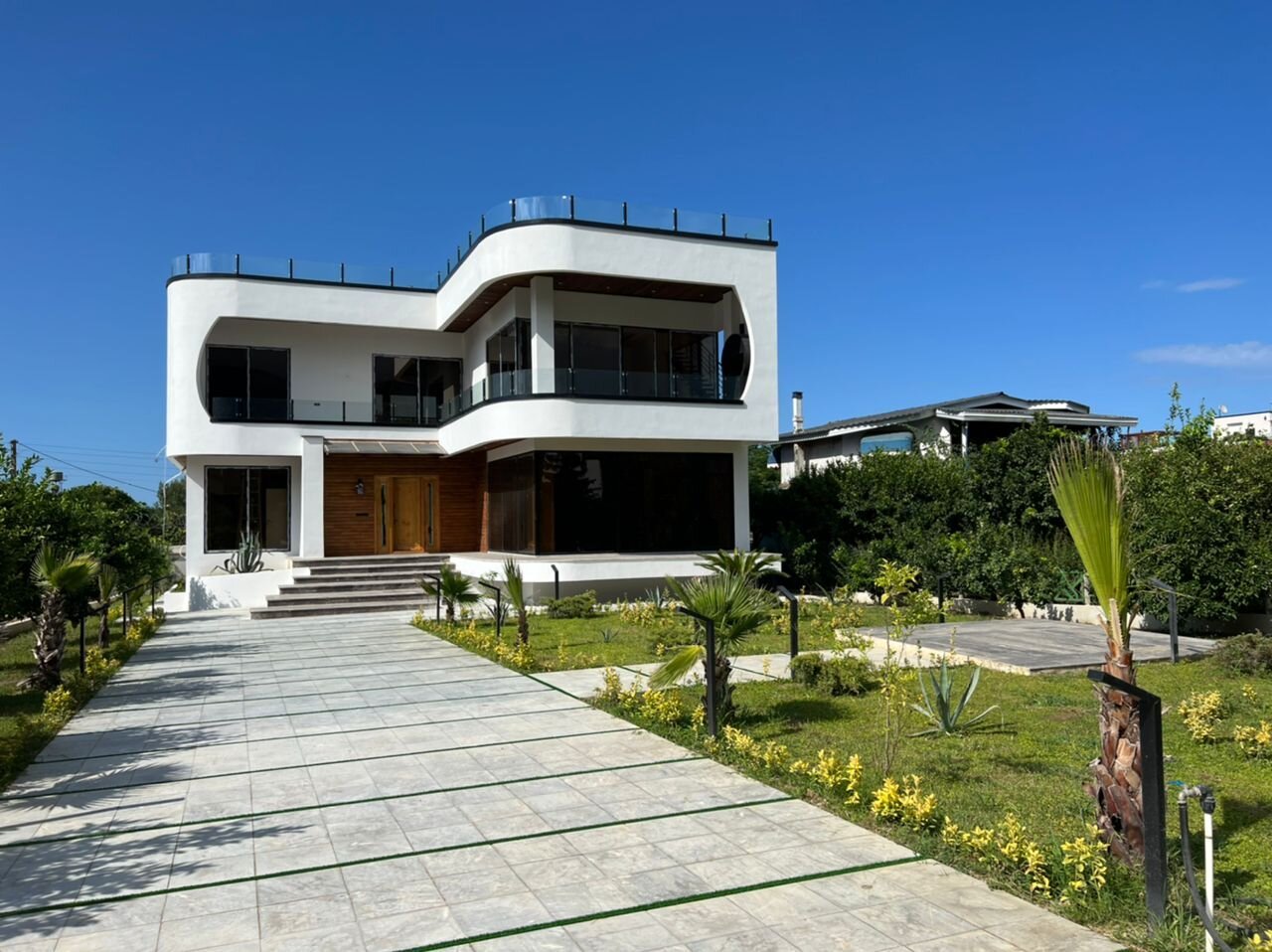 خرید ویلا لوکس در شهرک برند