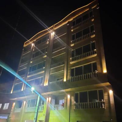 آپارتمان نوساز با ویو دریا