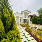 ویلا نیم‌پیلوت داخل بافت