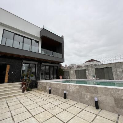 ویلا دوبلکس استخردار در نوشهر