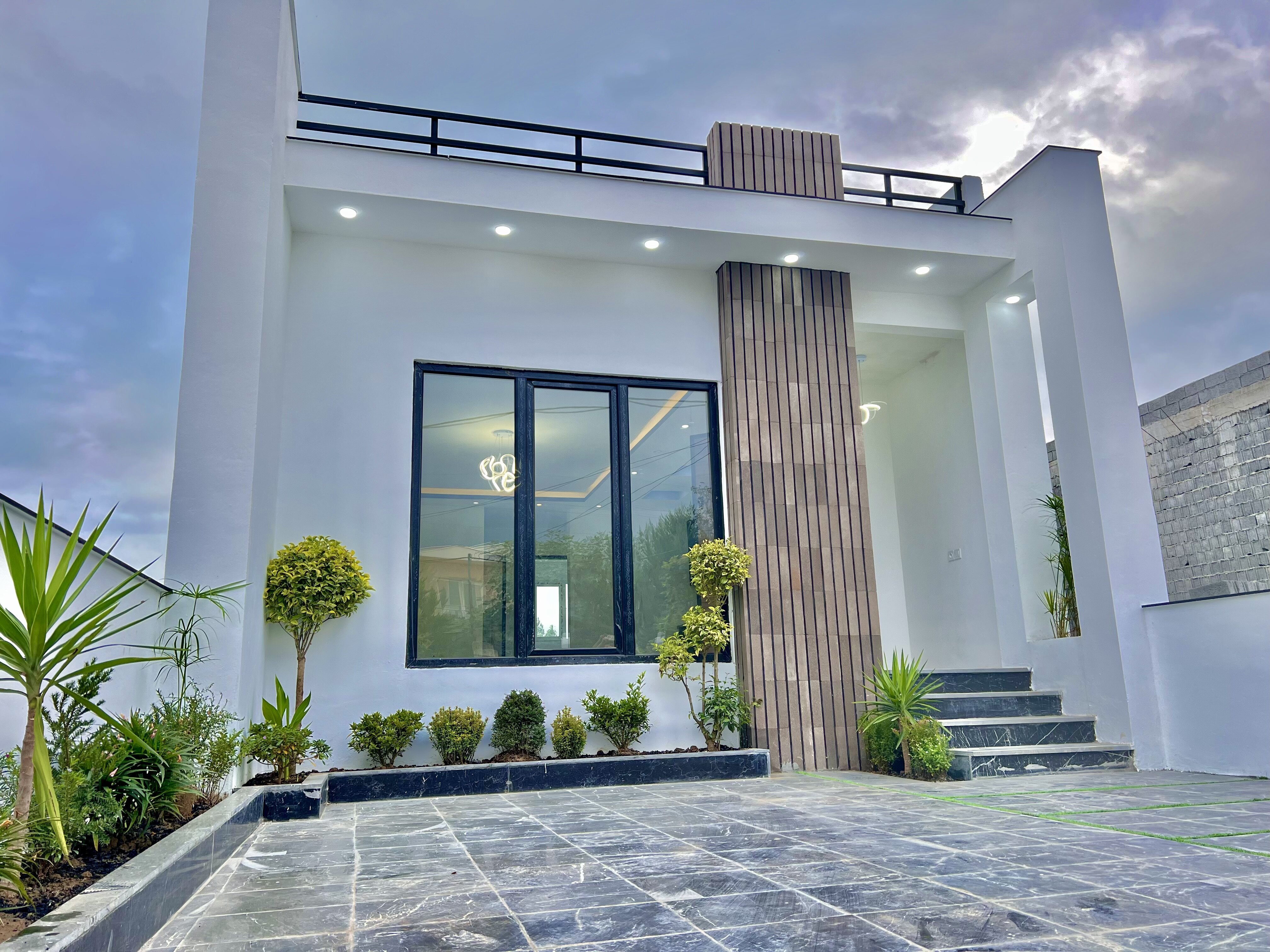 ویلا فلت مدرن با روف زیبا