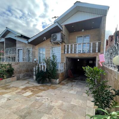 ویلا نیم پیلوت شهرکی مبله کامل