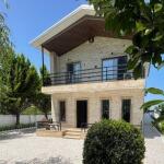 خرید ویلا دوبلکس سه خواب و حیاط دار