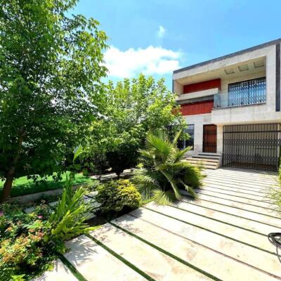 ویلا باغ دوبلکس با حیاط مشجر و سرسبز