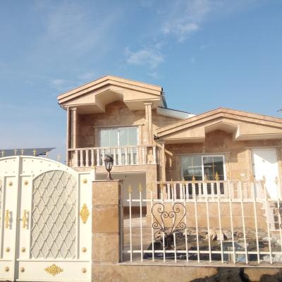 خرید ویلا نیم پیلوت