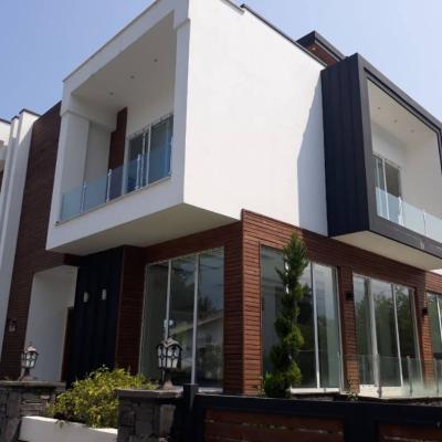 خرید ویلا مدرن استخردار